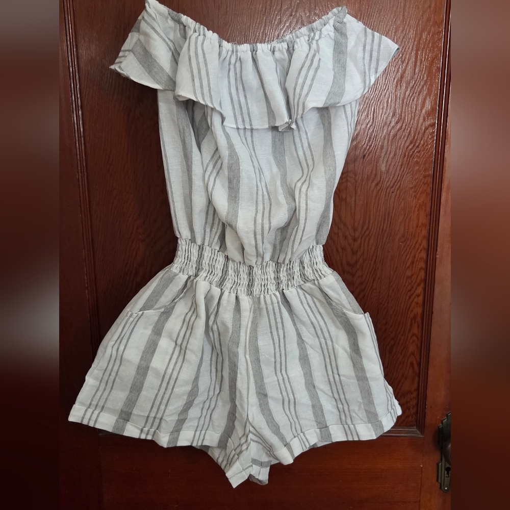 New Cotton Romper Size Small
